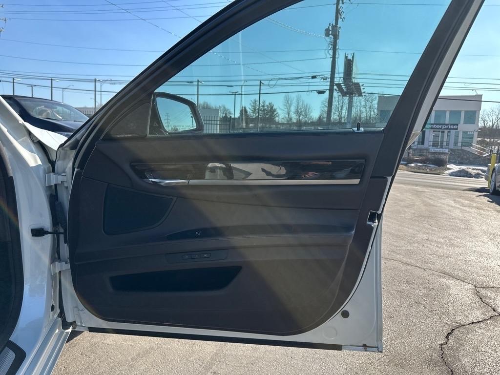 BMW Alpina B7 LWB xDrive 2015