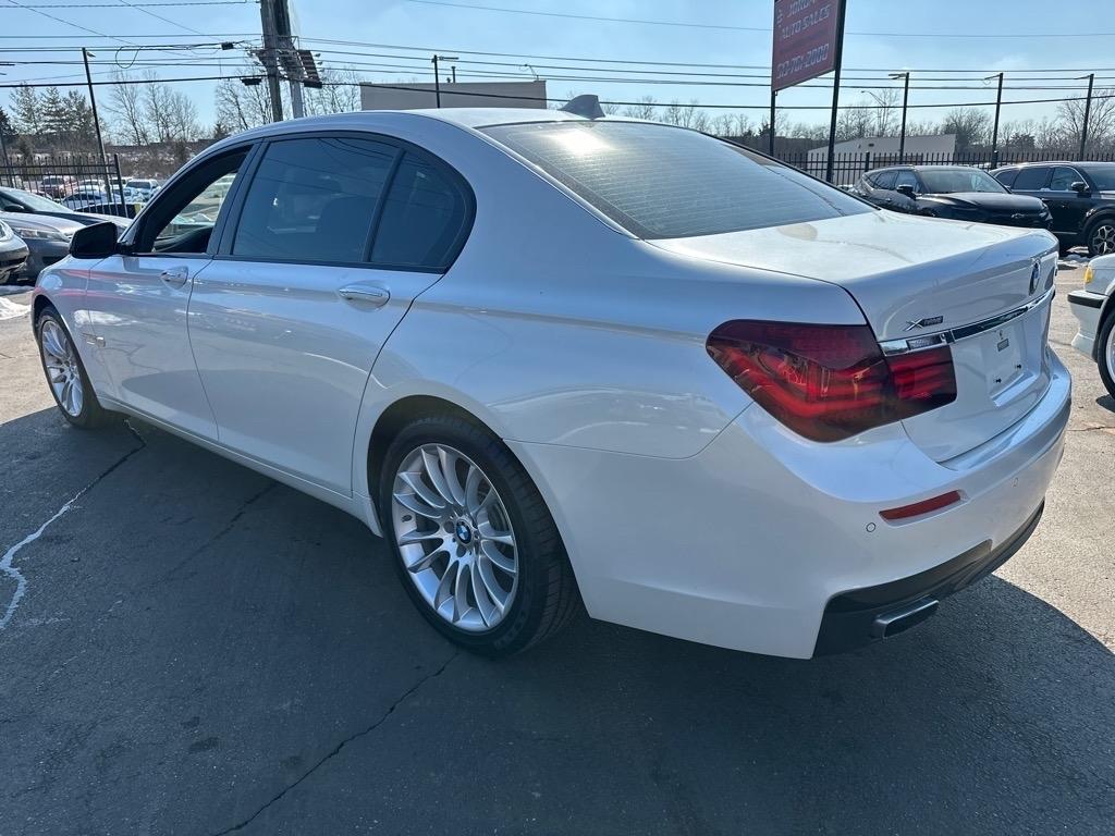 BMW Alpina B7 LWB xDrive 2015