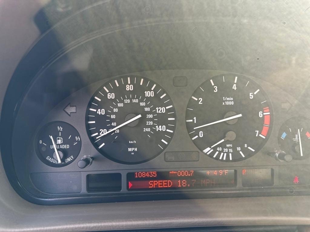 BMW 7-Series 740iL 2001