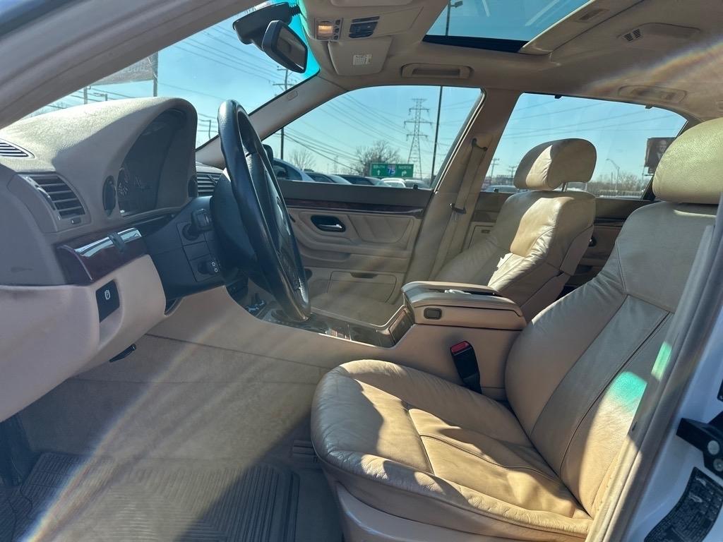 BMW 7-Series 740iL 2001