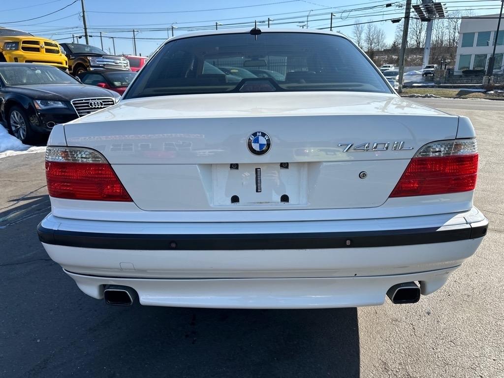 BMW 740iL photo 5