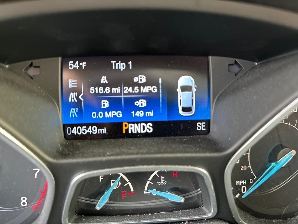 Ford Focus SE Hatch 2016