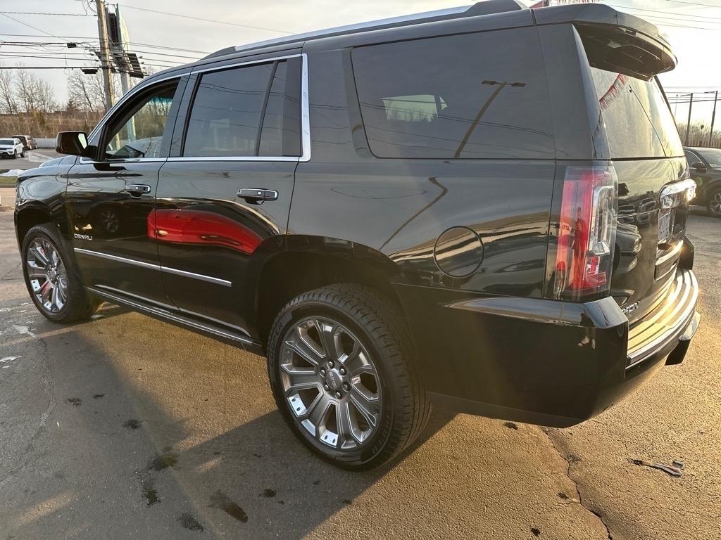 GMC Yukon Denali 4WD 2015