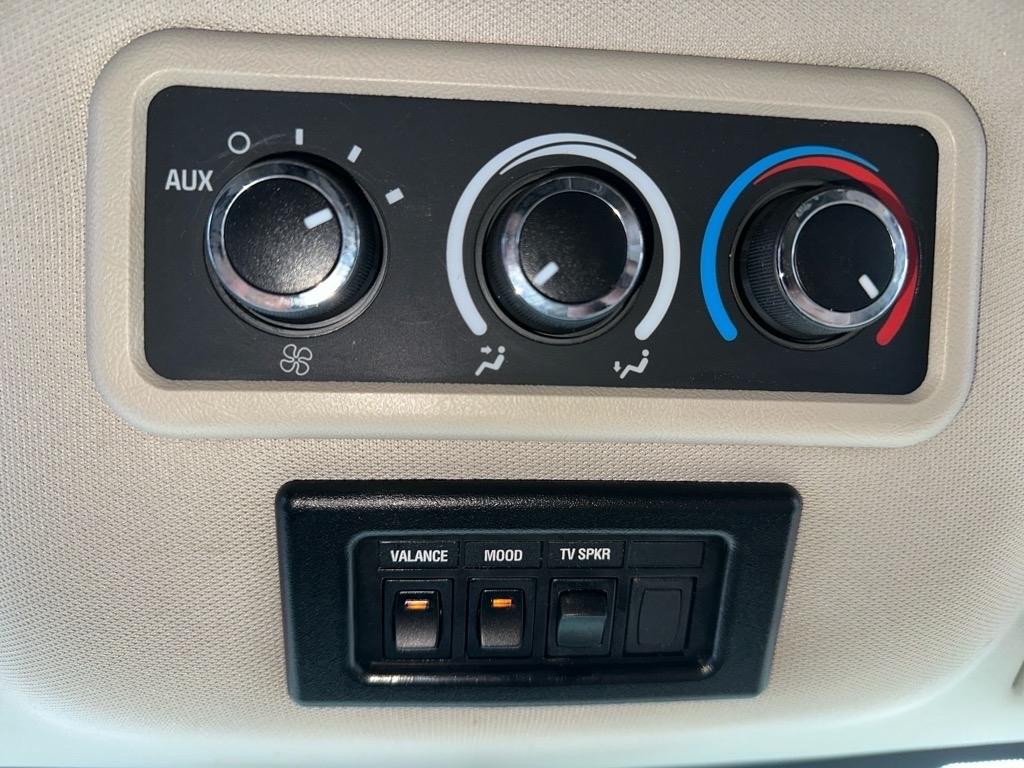 GMC Savana RV G1500 3LT 2014