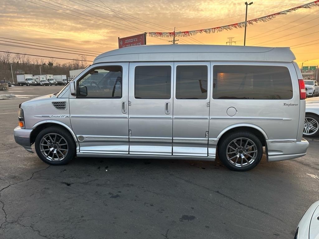 Chevrolet Express G1500 3LT RV 2011