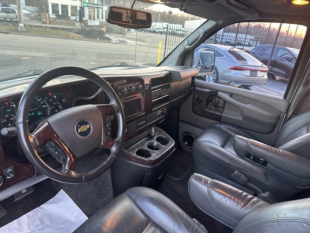 Chevrolet Express G1500 3LT RV 2011