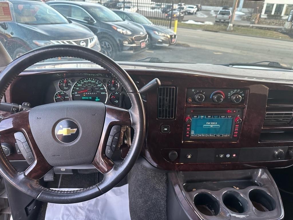 Chevrolet Express G1500 3LT RV 2011