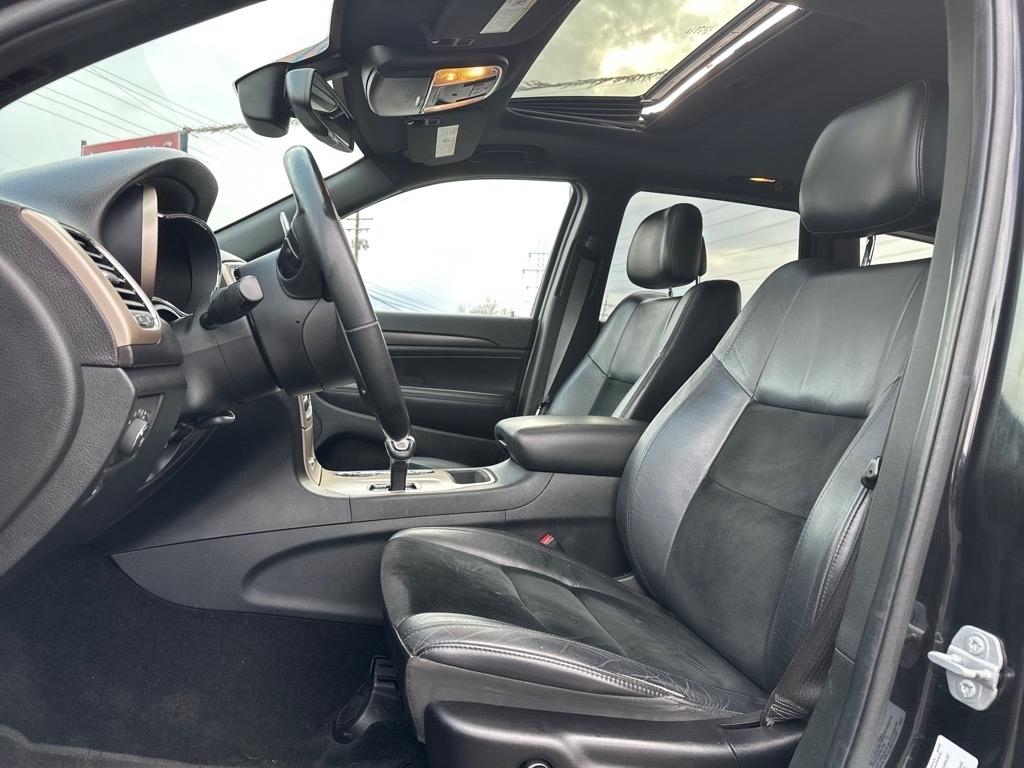 Jeep Grand Cherokee Laredo 4WD 2015