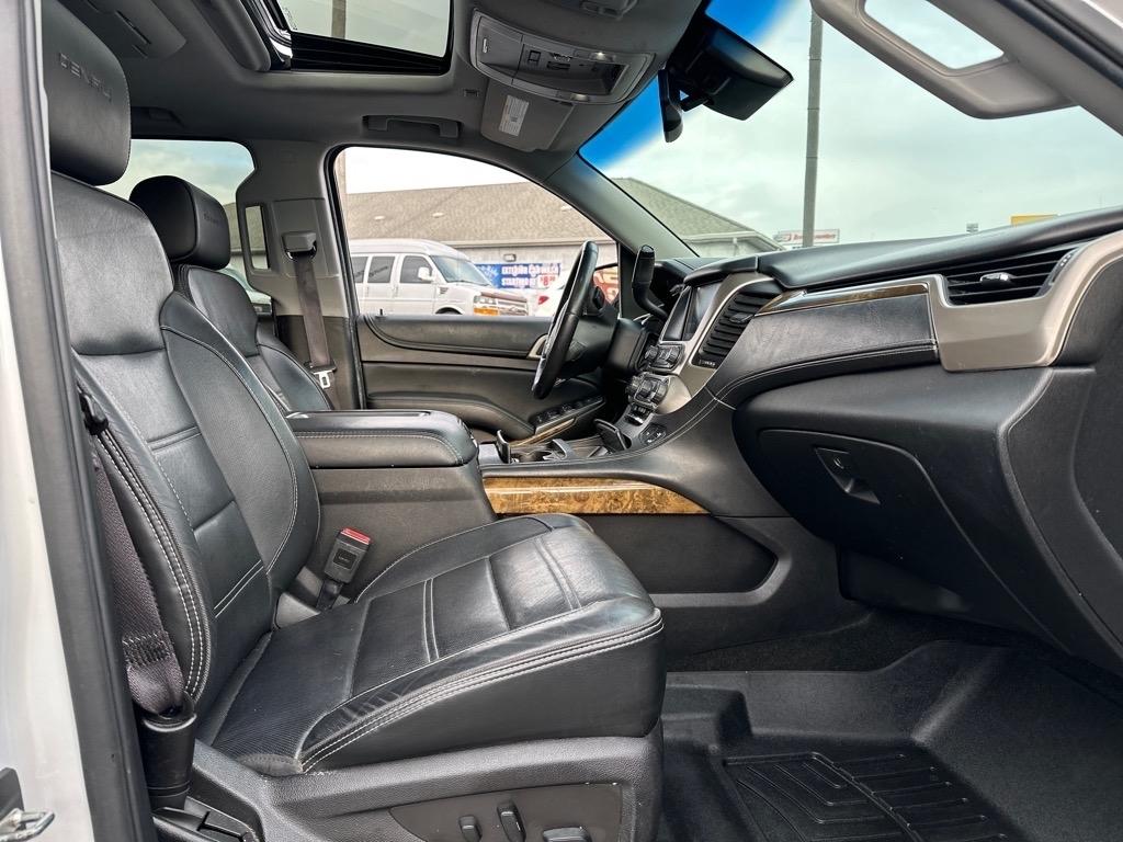 GMC Yukon XL Denali 4WD 2016