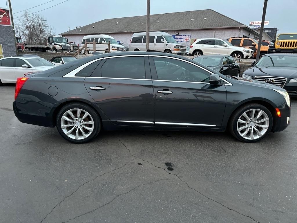Cadillac XTS Luxury AWD 2016