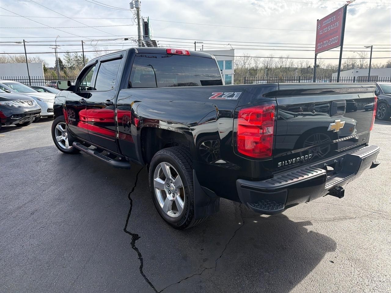 Chevrolet Silverado 1500 LT Crew Cab Long Box 4WD 2016