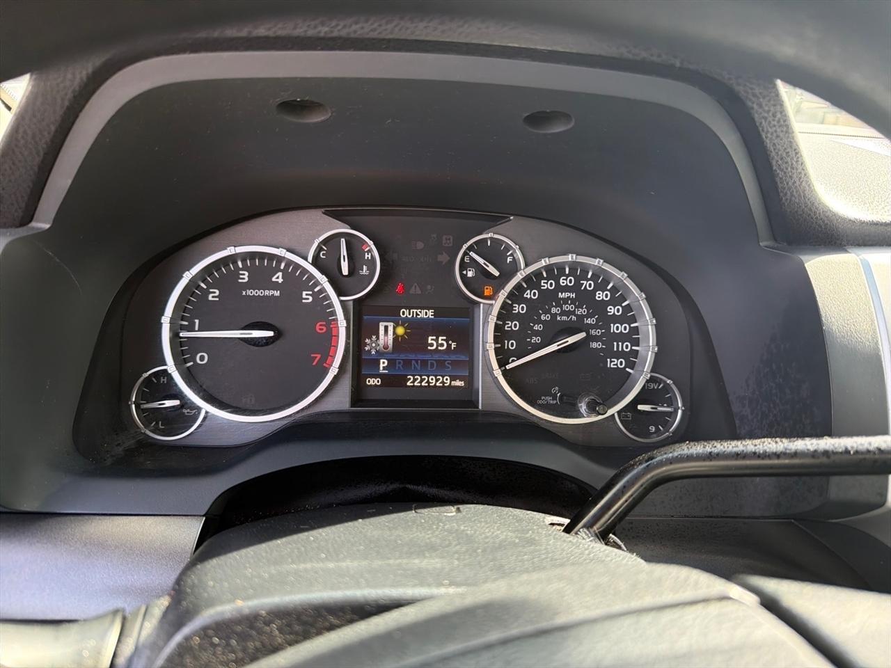 Toyota Tundra SR5 5.7L V8 Double Cab 4WD 2014