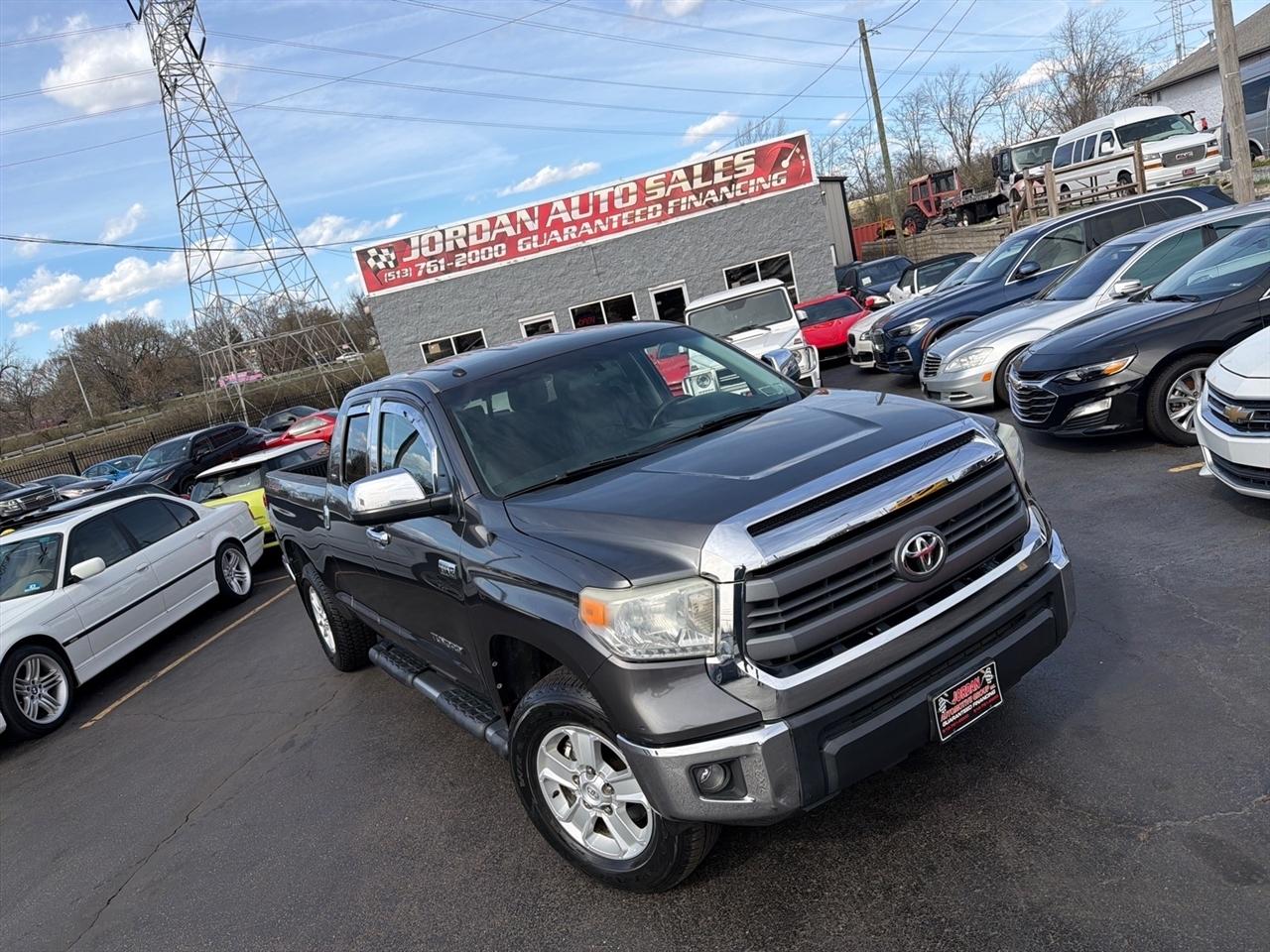 Toyota Tundra SR5 5.7L V8 Double Cab 4WD 2014
