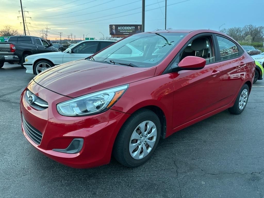 Hyundai Accent SE 4-Door 6A 2016