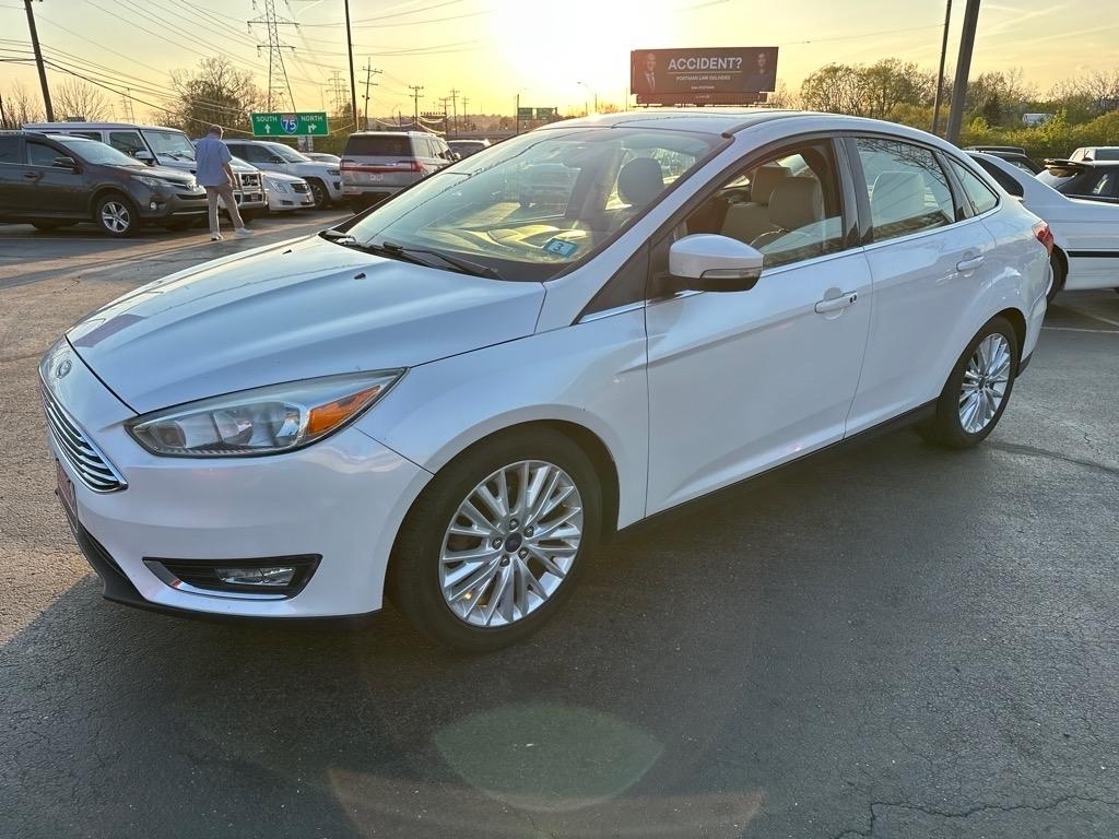 Ford Focus Titanium Sedan 2018