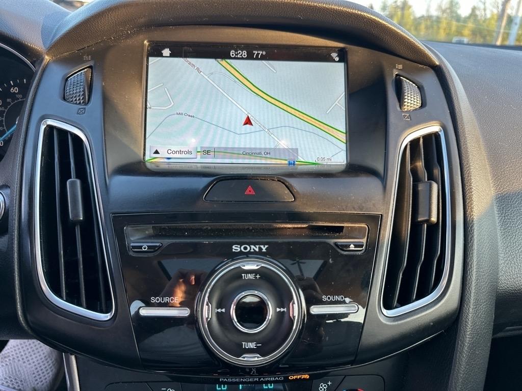 Ford Focus Titanium Sedan 2018