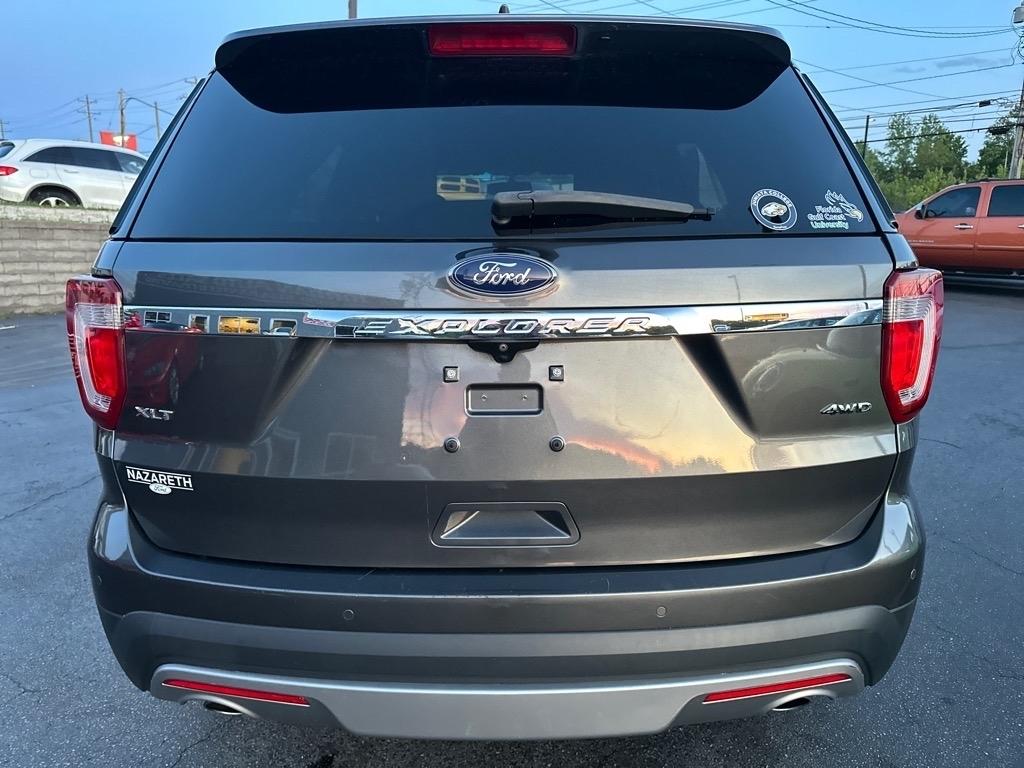 Ford Explorer XLT 4WD 2016