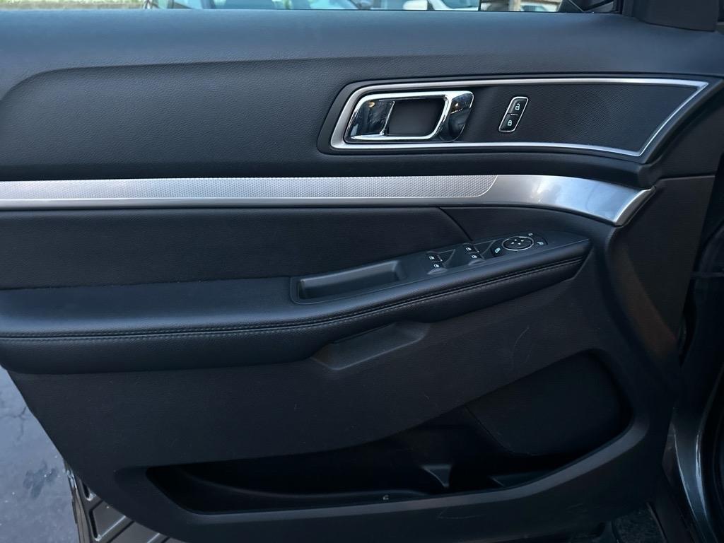 Ford Explorer XLT 4WD 2016