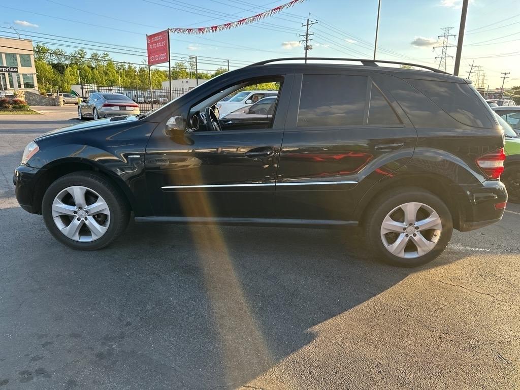 Mercedes-Benz M-Class ML320 BlueTEC 2009