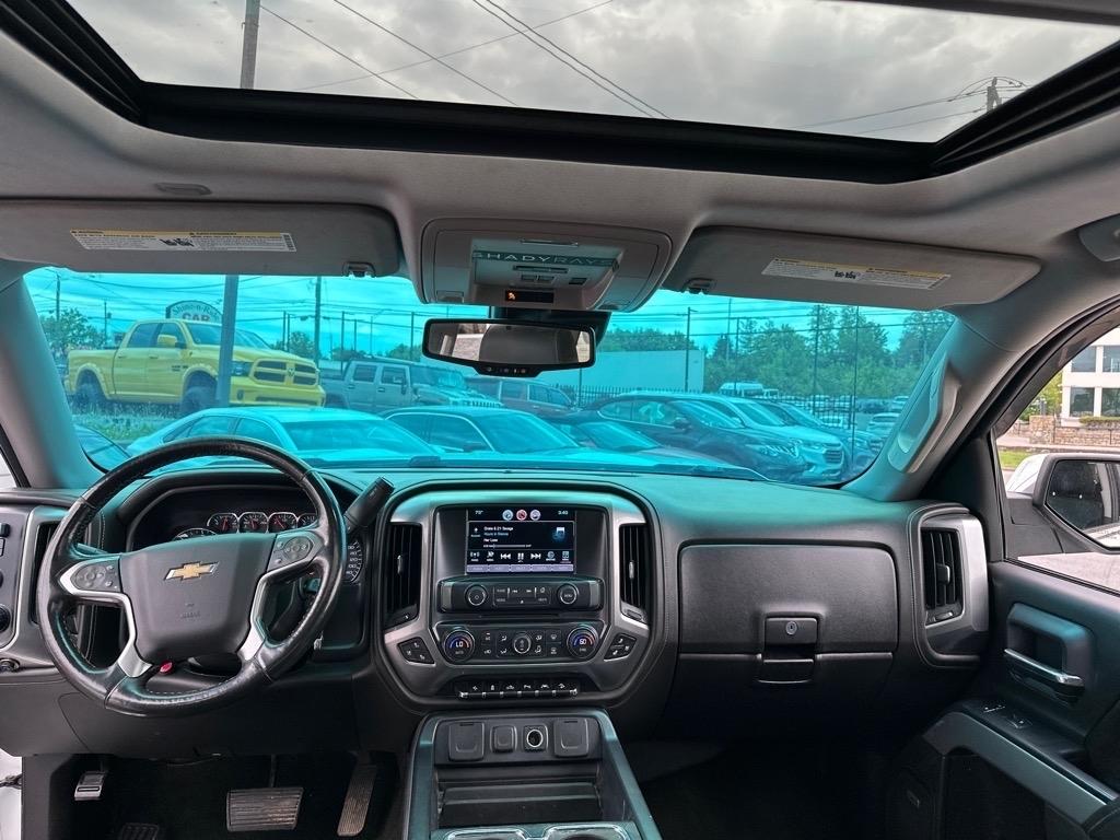 Chevrolet Silverado 1500 LTZ Crew Cab 4WD 2016