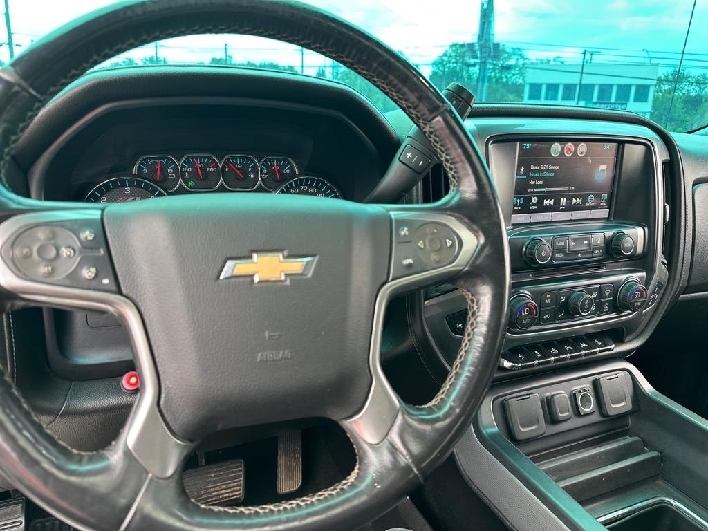 Chevrolet Silverado 1500 LTZ Crew Cab 4WD 2016