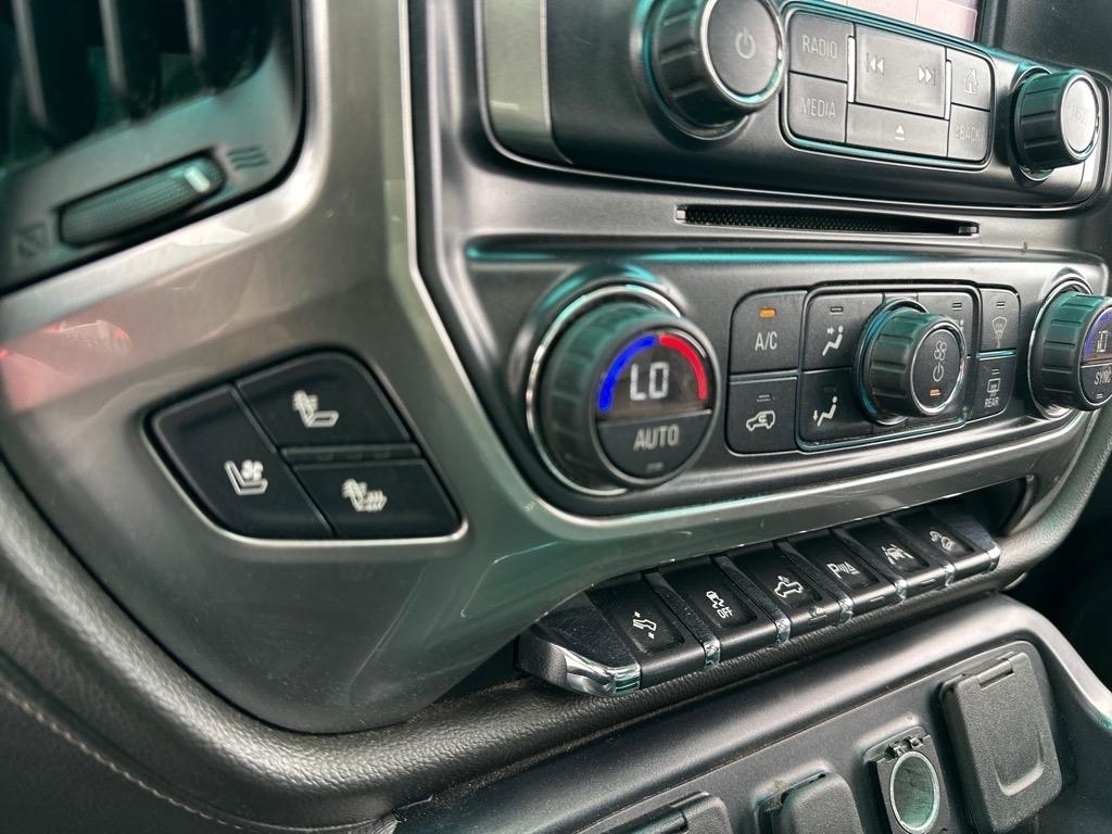 Chevrolet Silverado 1500 LTZ Crew Cab 4WD 2016
