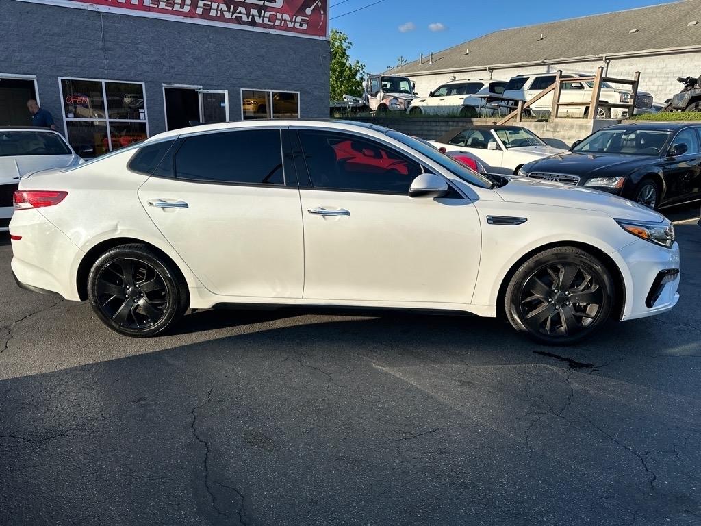 Kia Optima LX 2019