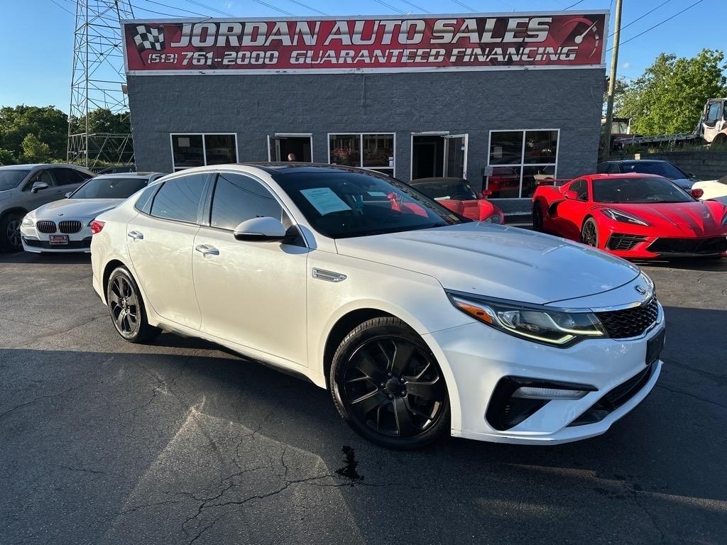 2019 Kia Optima S AT's photo
