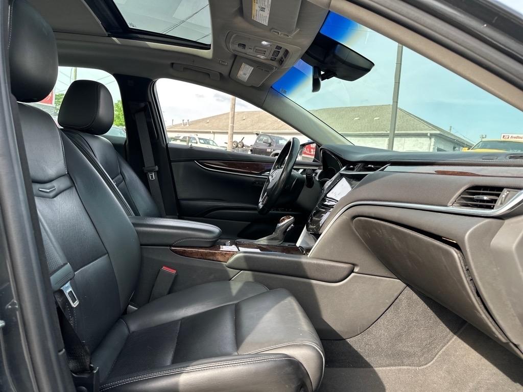 Cadillac XTS Luxury FWD 2016