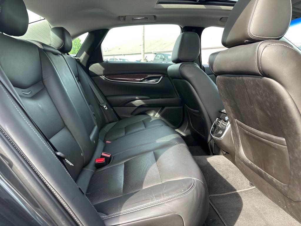 Cadillac XTS Luxury FWD 2016