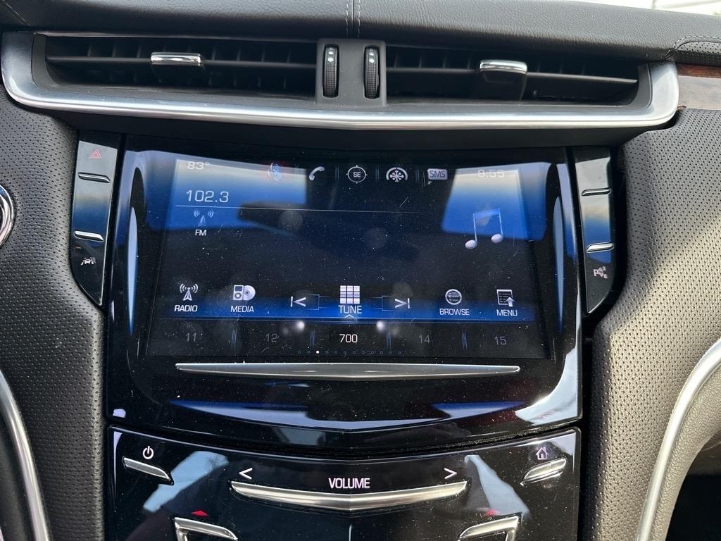 Cadillac XTS Luxury FWD 2016