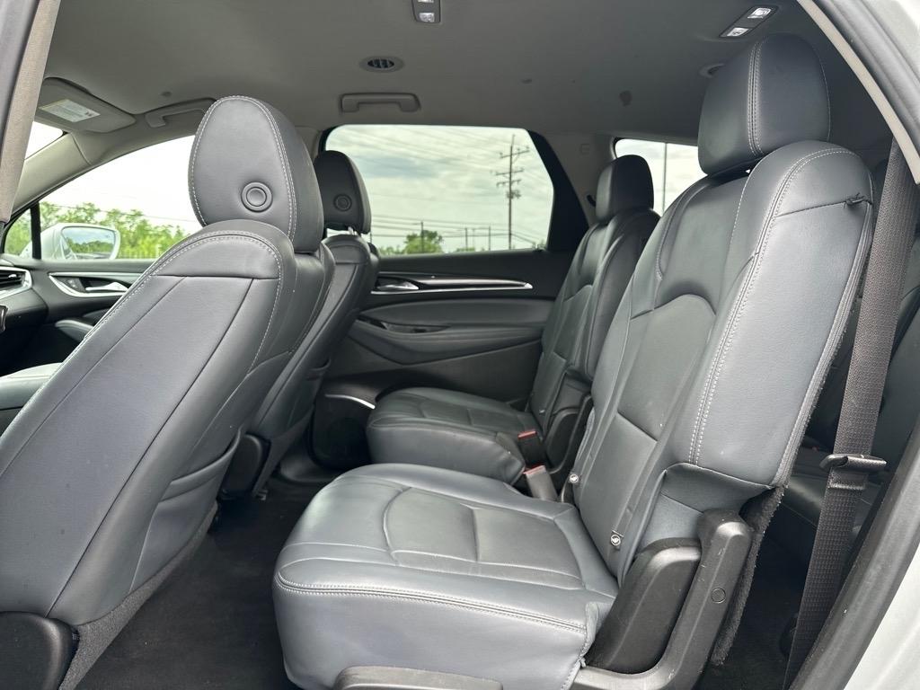 Buick Enclave Essence FWD 2019
