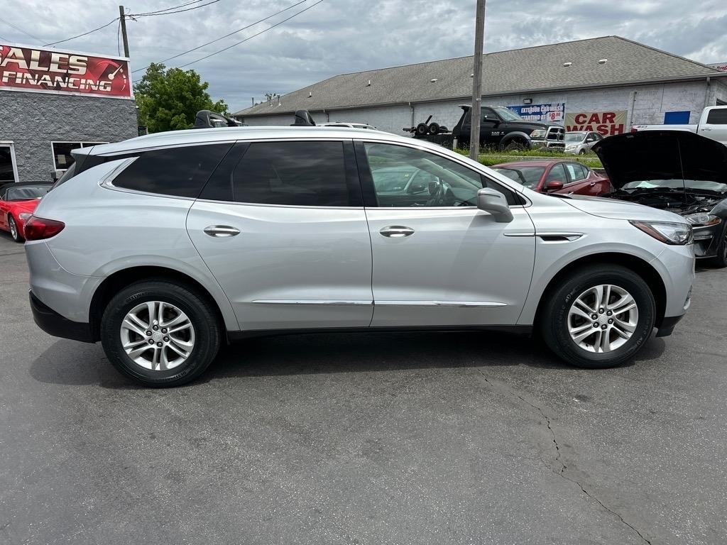 Buick Enclave Essence FWD 2019