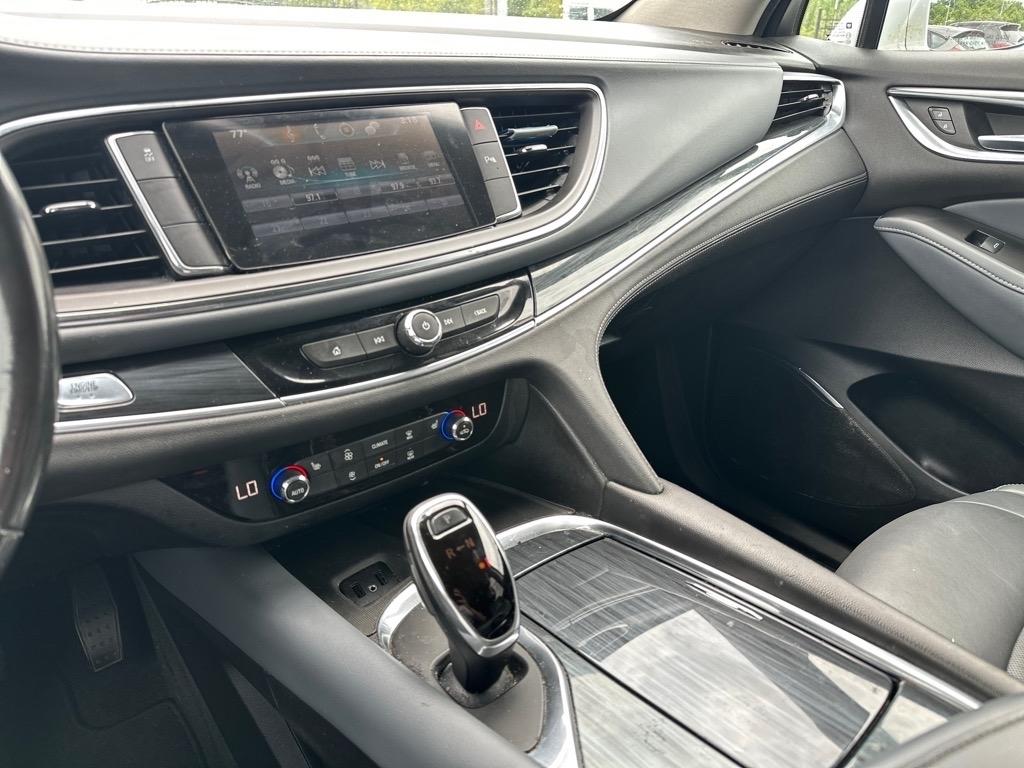 Buick Enclave Essence FWD 2019
