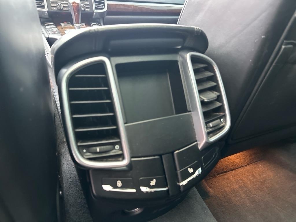 Porsche Cayenne Turbo 2013