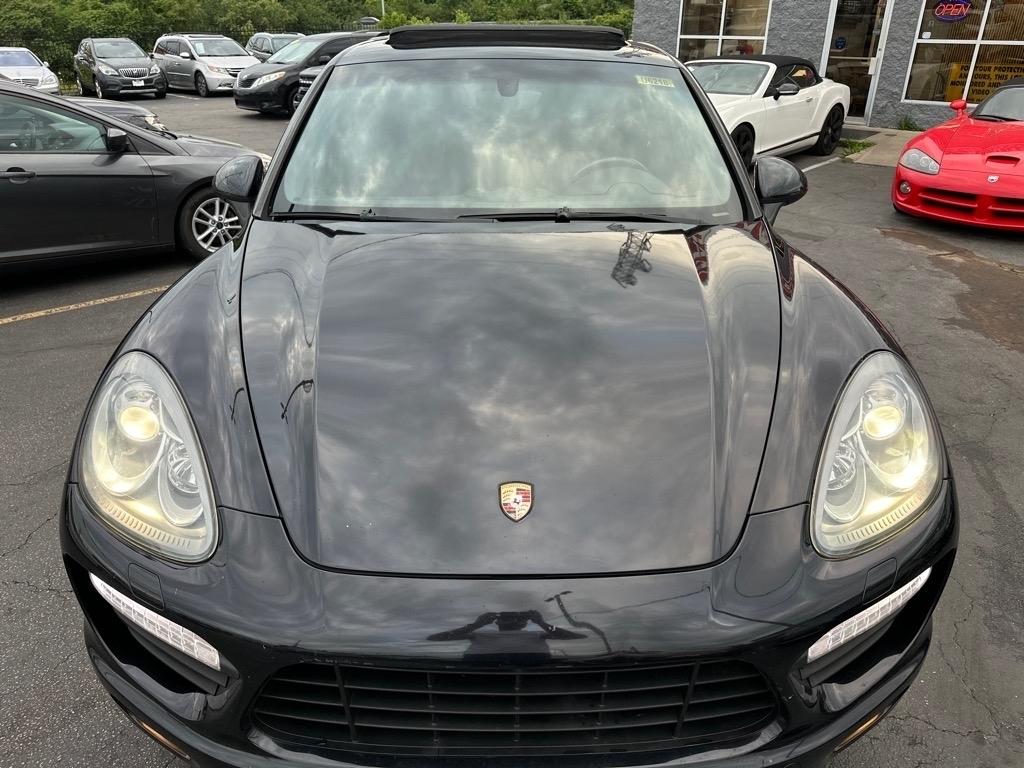 Porsche Cayenne Turbo 2013