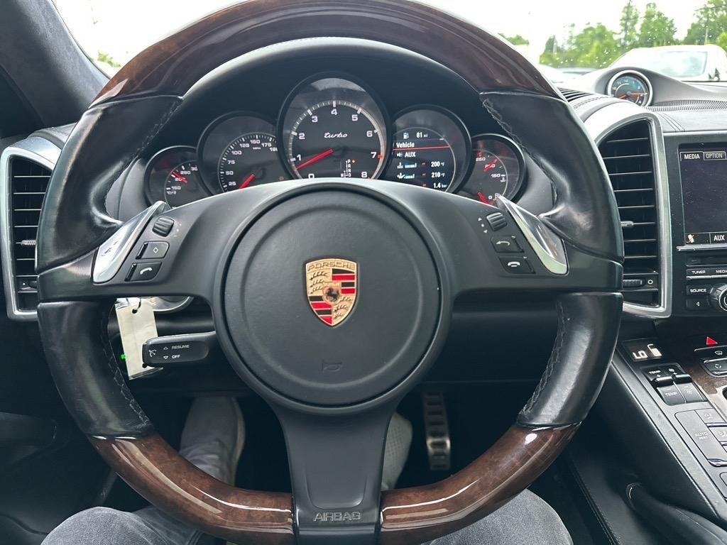 Porsche Cayenne Turbo 2013