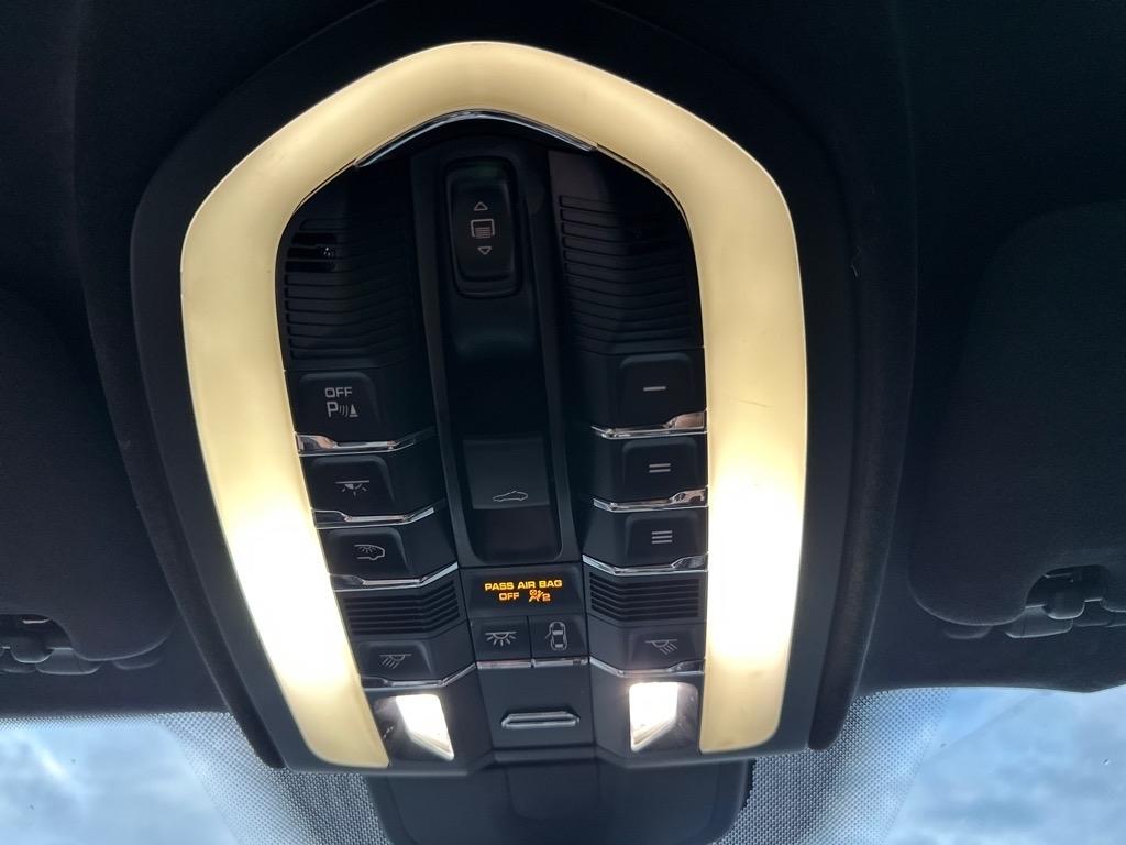 Porsche Cayenne Turbo 2013