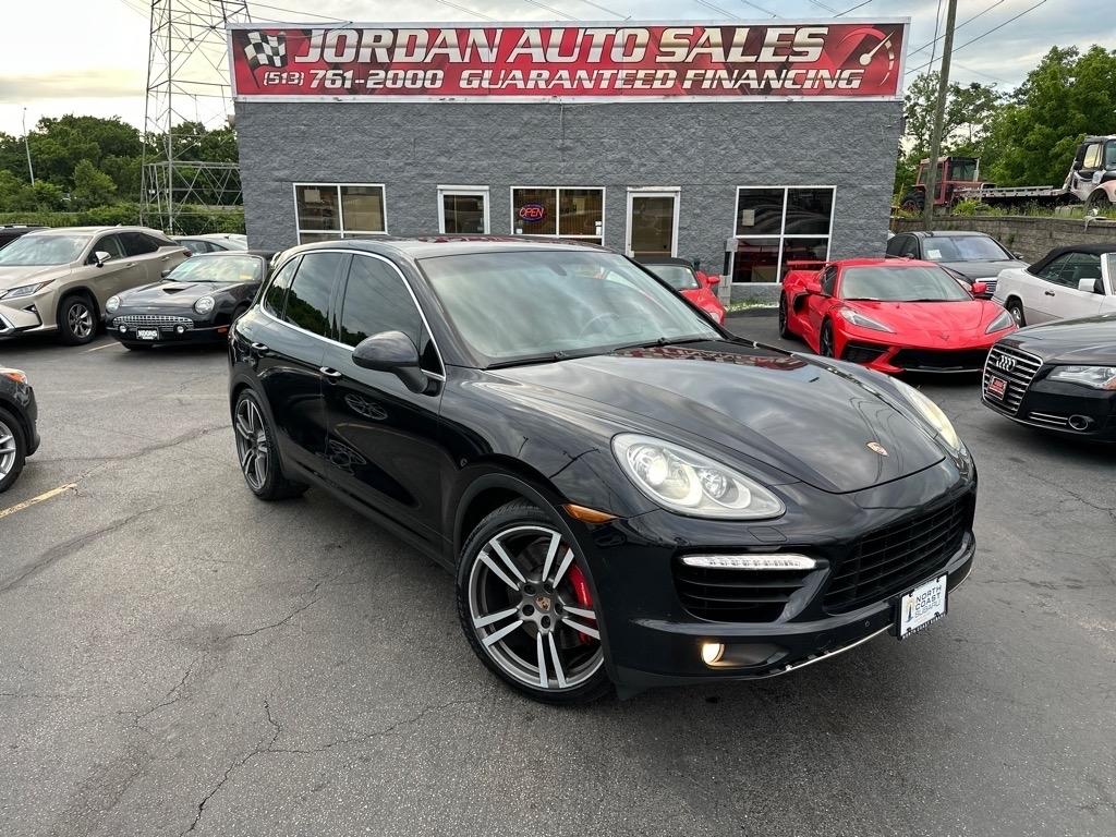 2013 Porsche Cayenne Turbo's photo