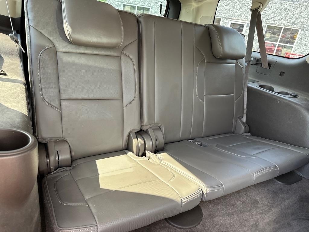 GMC Yukon Denali XL 4WD 2015