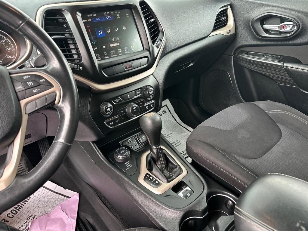 Jeep Cherokee  2015