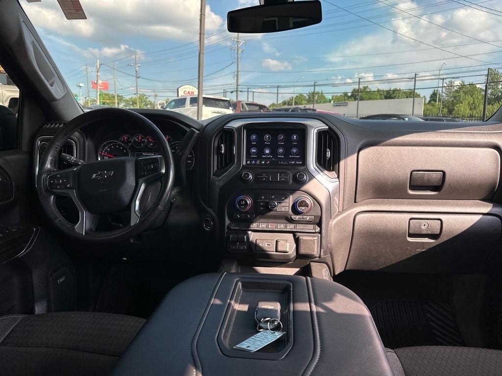 Chevrolet Silverado 1500 RST Crew Cab Long Box 4WD 2020