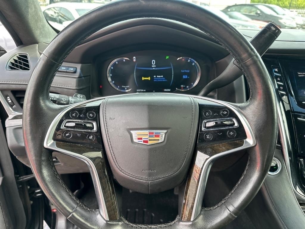 Cadillac Escalade Platinum 4WD 2016