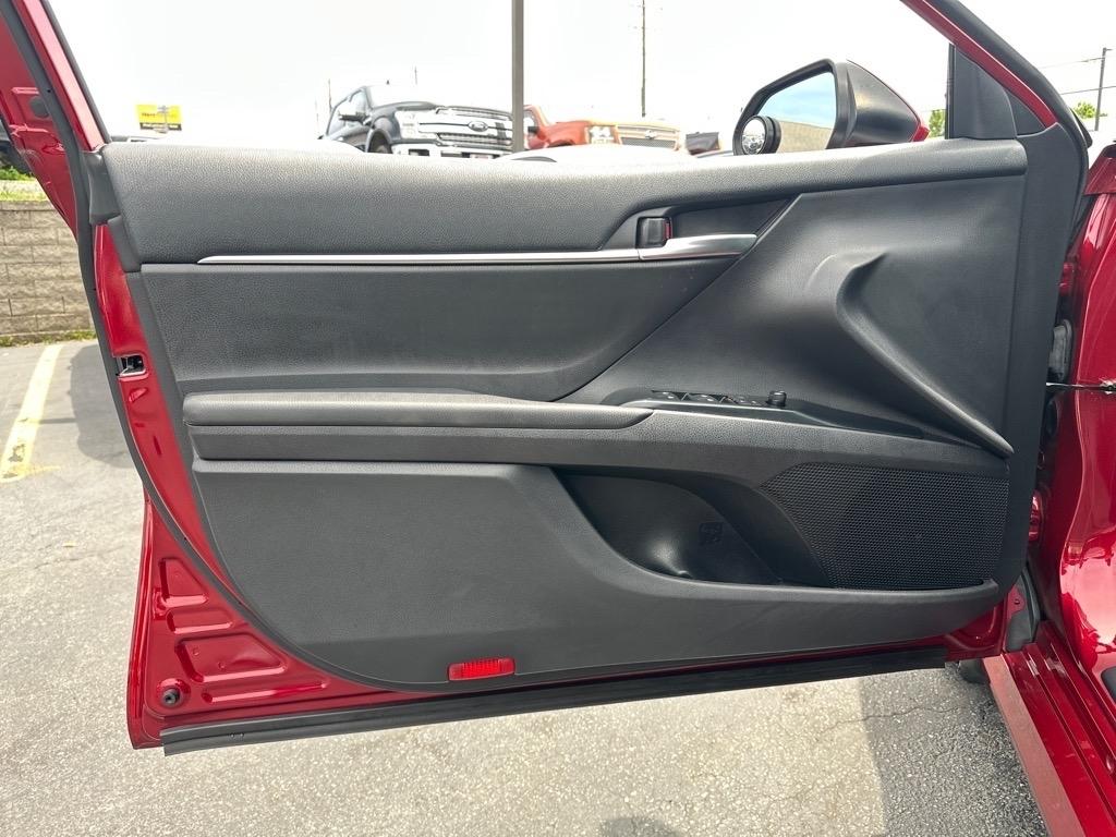 Toyota Camry LE 2020