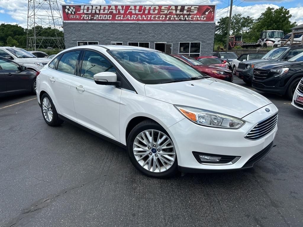 Ford Focus Titanium Sedan 2017