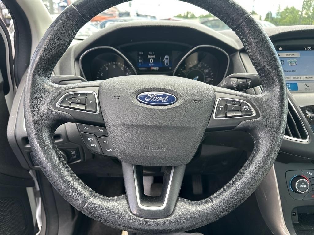 Ford Focus Titanium Sedan 2017