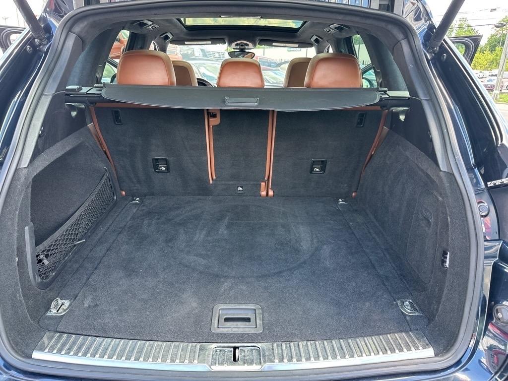 Porsche Cayenne Turbo 2016