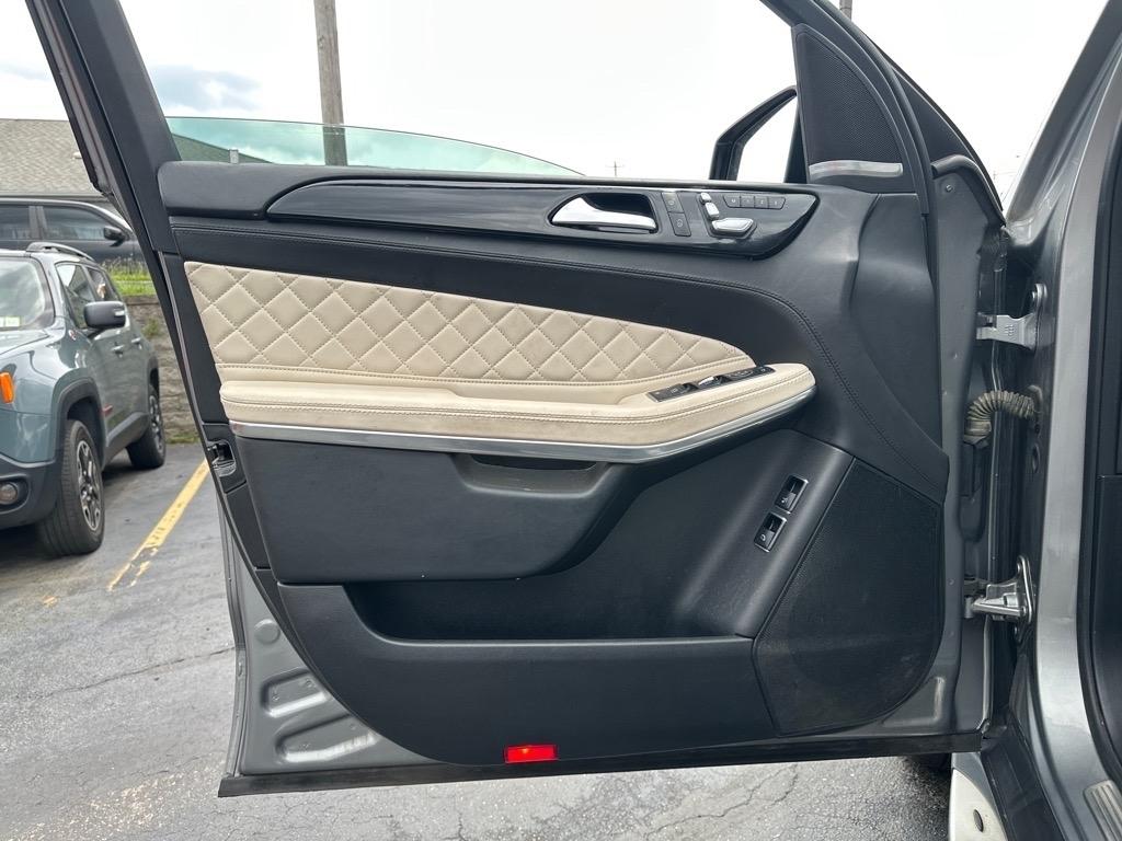 Mercedes-Benz GLS-Class GLS550 4MATIC 2017