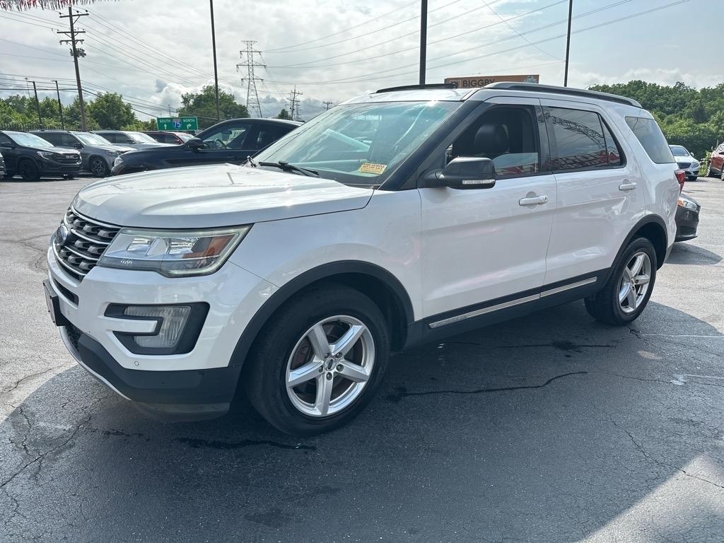 Ford Explorer XLT 4WD 2016