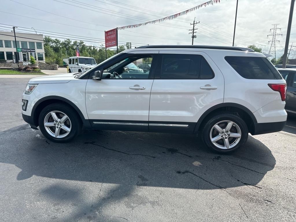 Ford Explorer XLT 4WD 2016